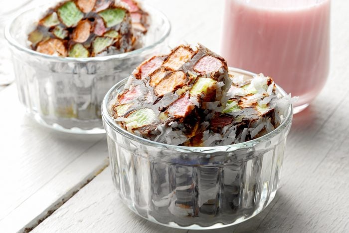 church window cookies hcbz22 125681 dr 06 01 8b ssedit 1766998968706